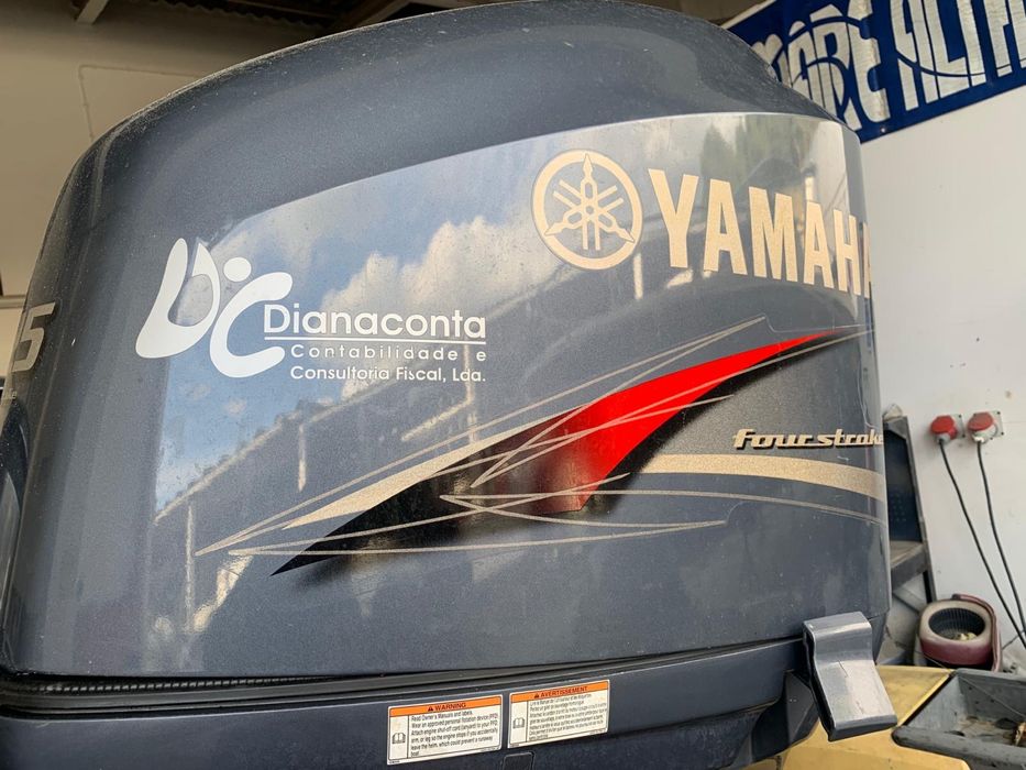 Motor yamaha F225CETL