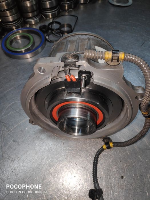 Mazda CX5 CX3 CX9 Муфта підключення повного приводу  KE012797X