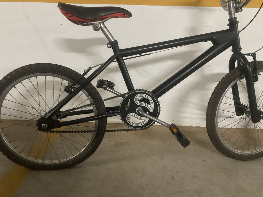 Vende se bicicleta