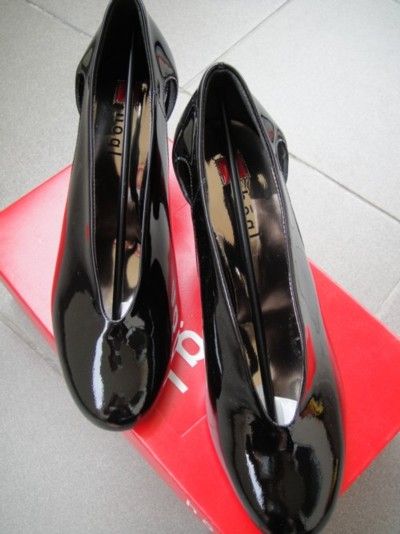 HOGL buty NOWE damskie czarna skóra lakier r. 38 (5) na obcasie