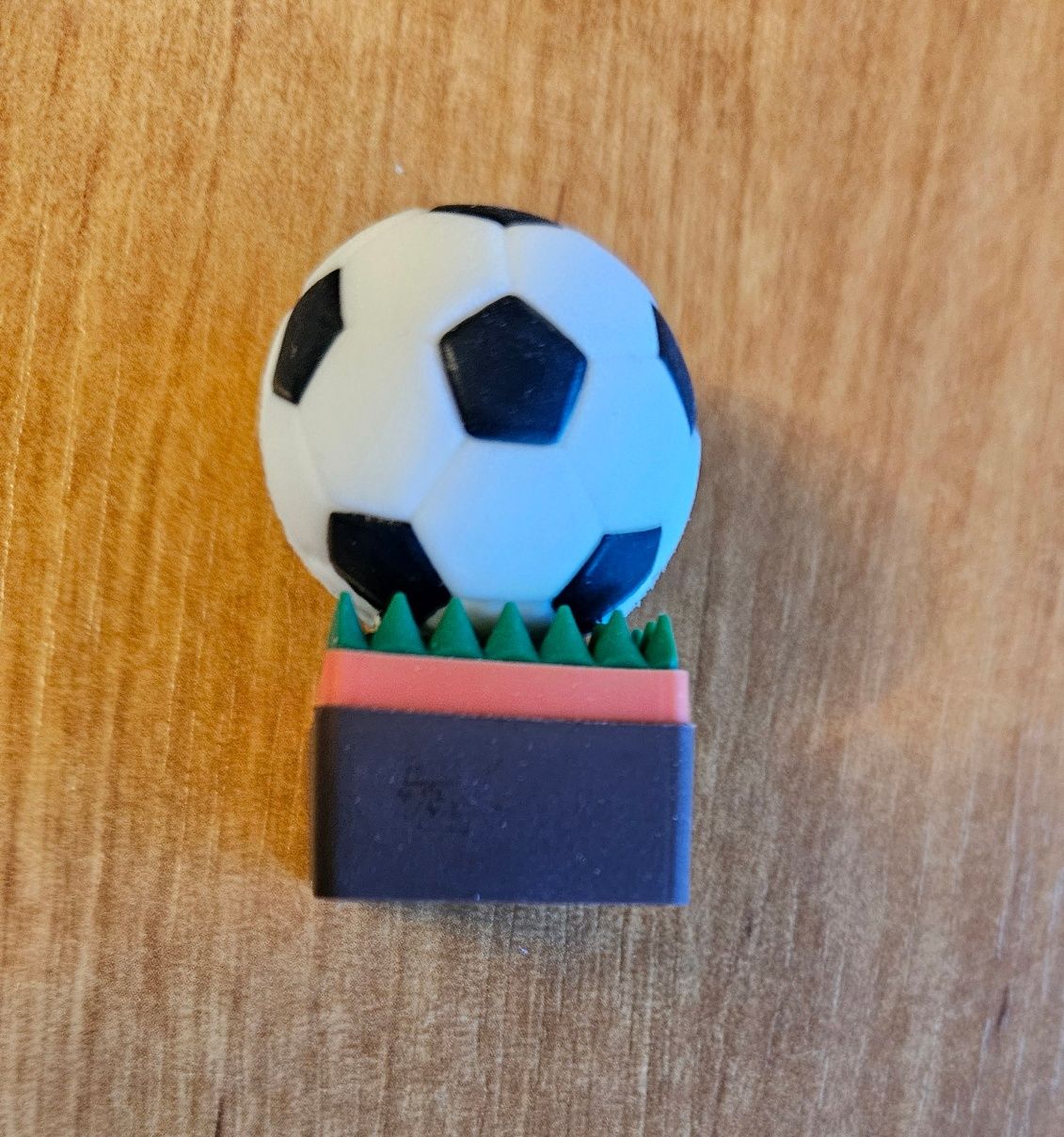 Pendrive   piłka
