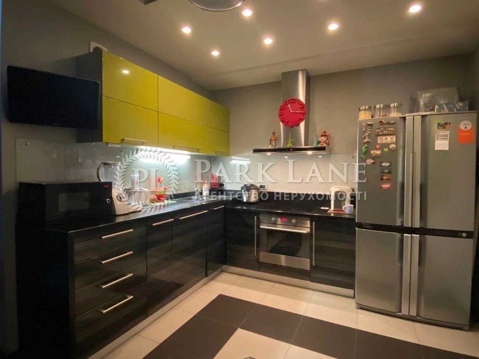 Пчілки Олени, 2,Драгоманова Григоренко