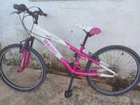 Bicicleta berg rosa e branco