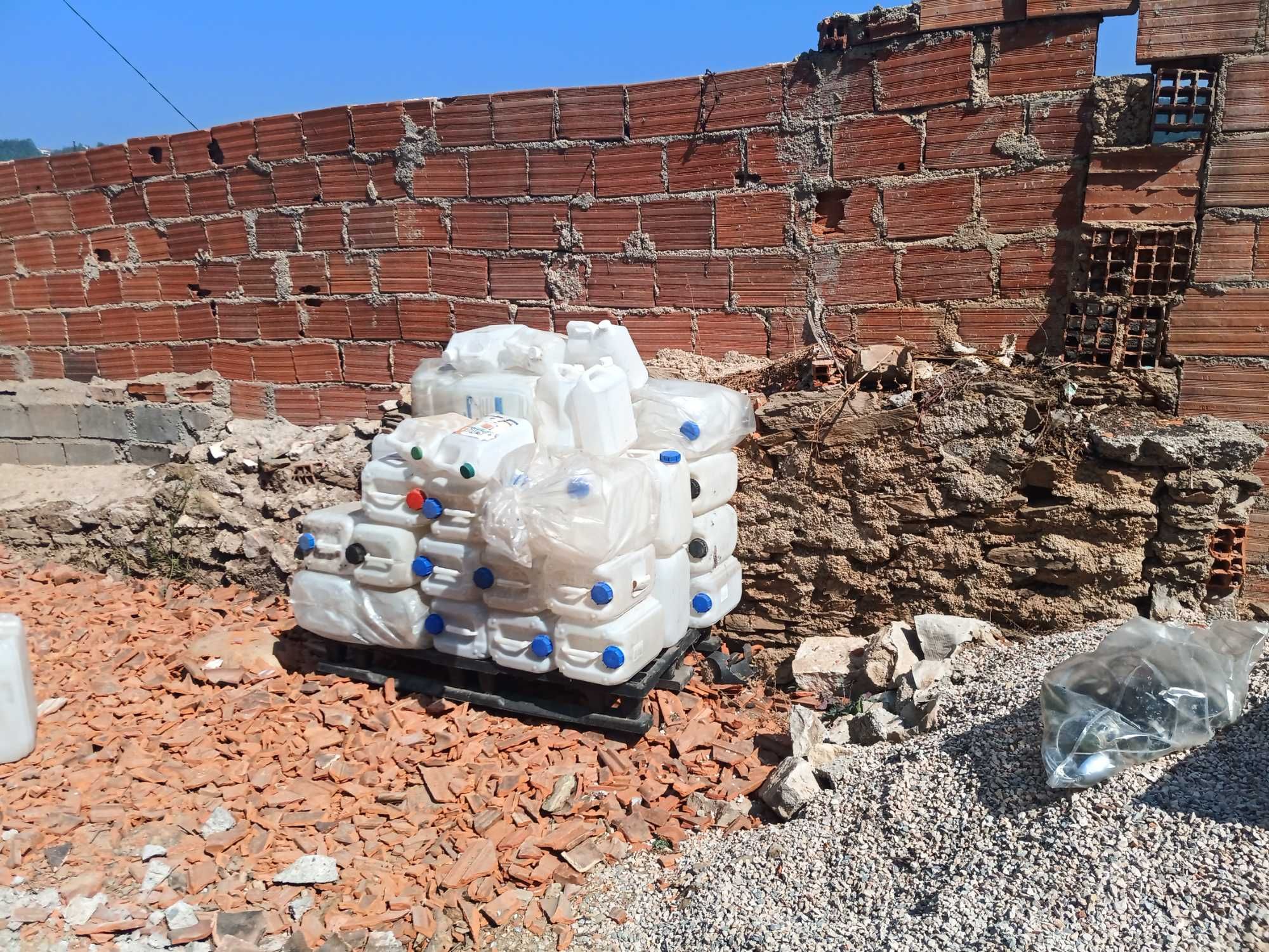Potes de 10 litros