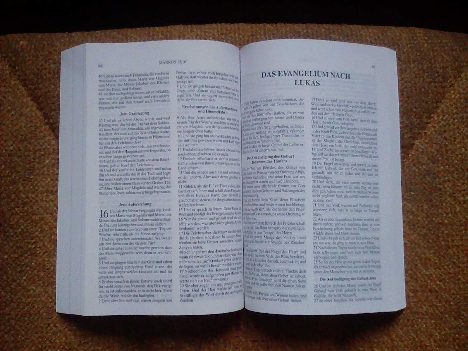 Nowy Testament Polsko-Angielsko-Niemiecki