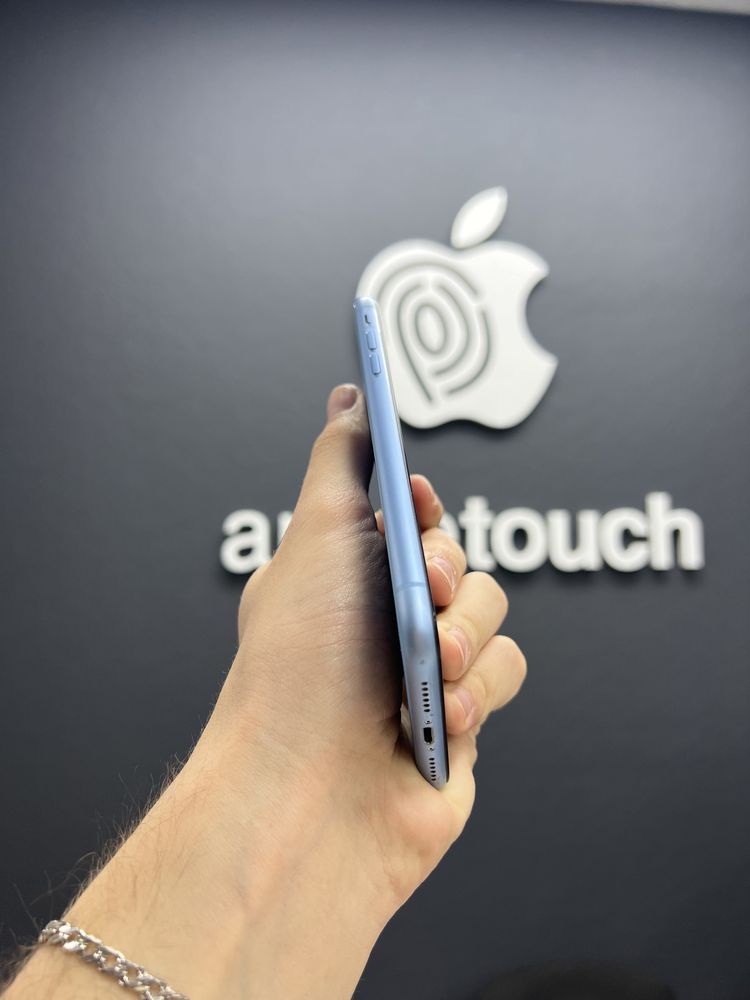 iPhone XR 64gb Blue Unlock в Ідеалі з Гарантією