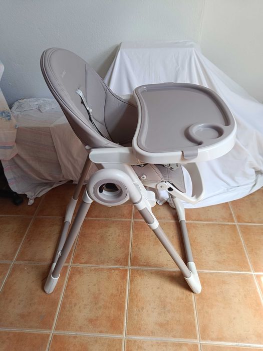 Cadeira da papa Jané e Andarilho