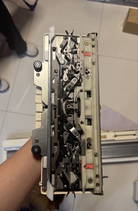 Вязальная машина Brother KH894