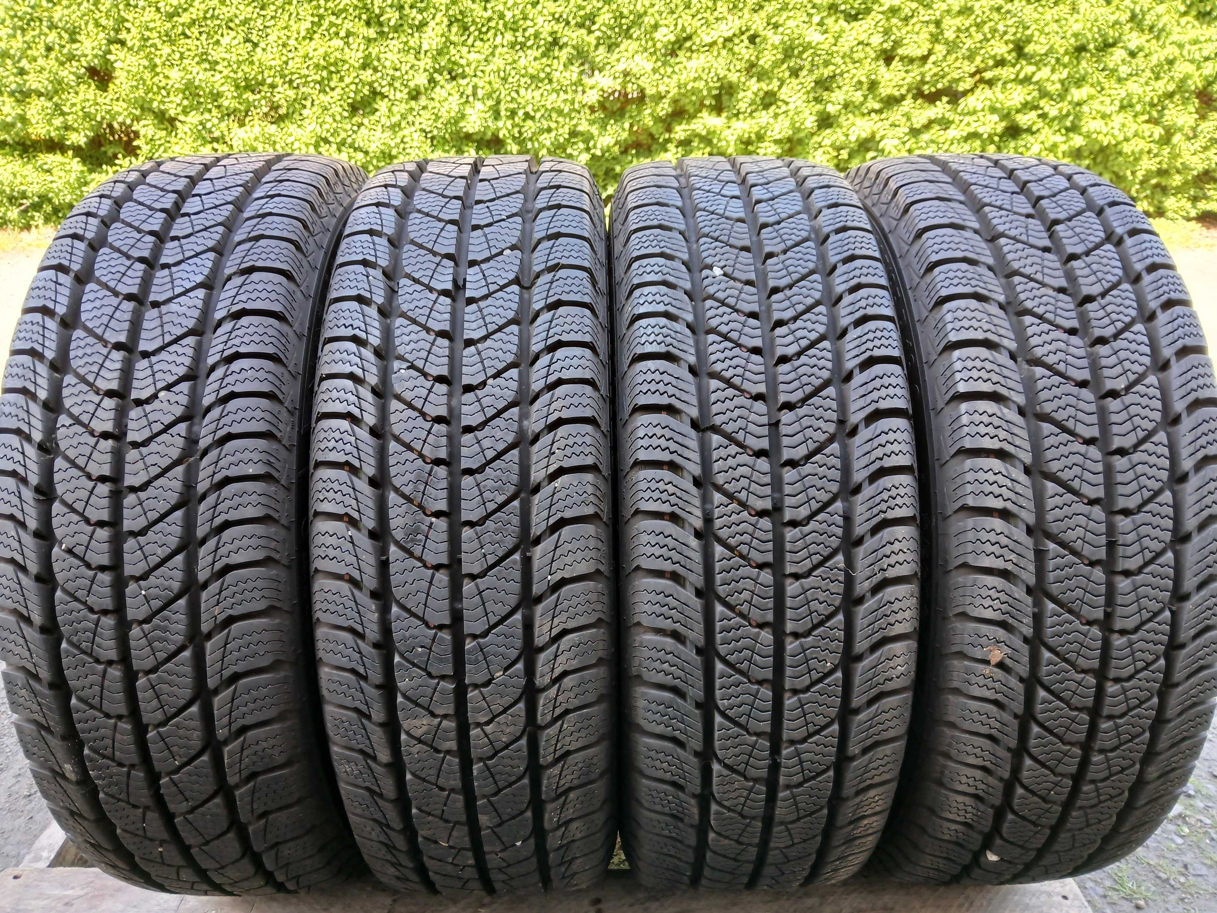 Opony BUS Jak Nowe 205/65/16C Semperit 11mm 21 rok F-VAT
