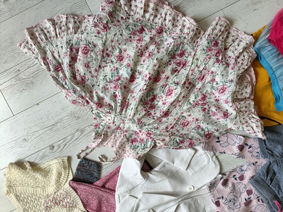 Paka ubrań dla dziewczynki 122