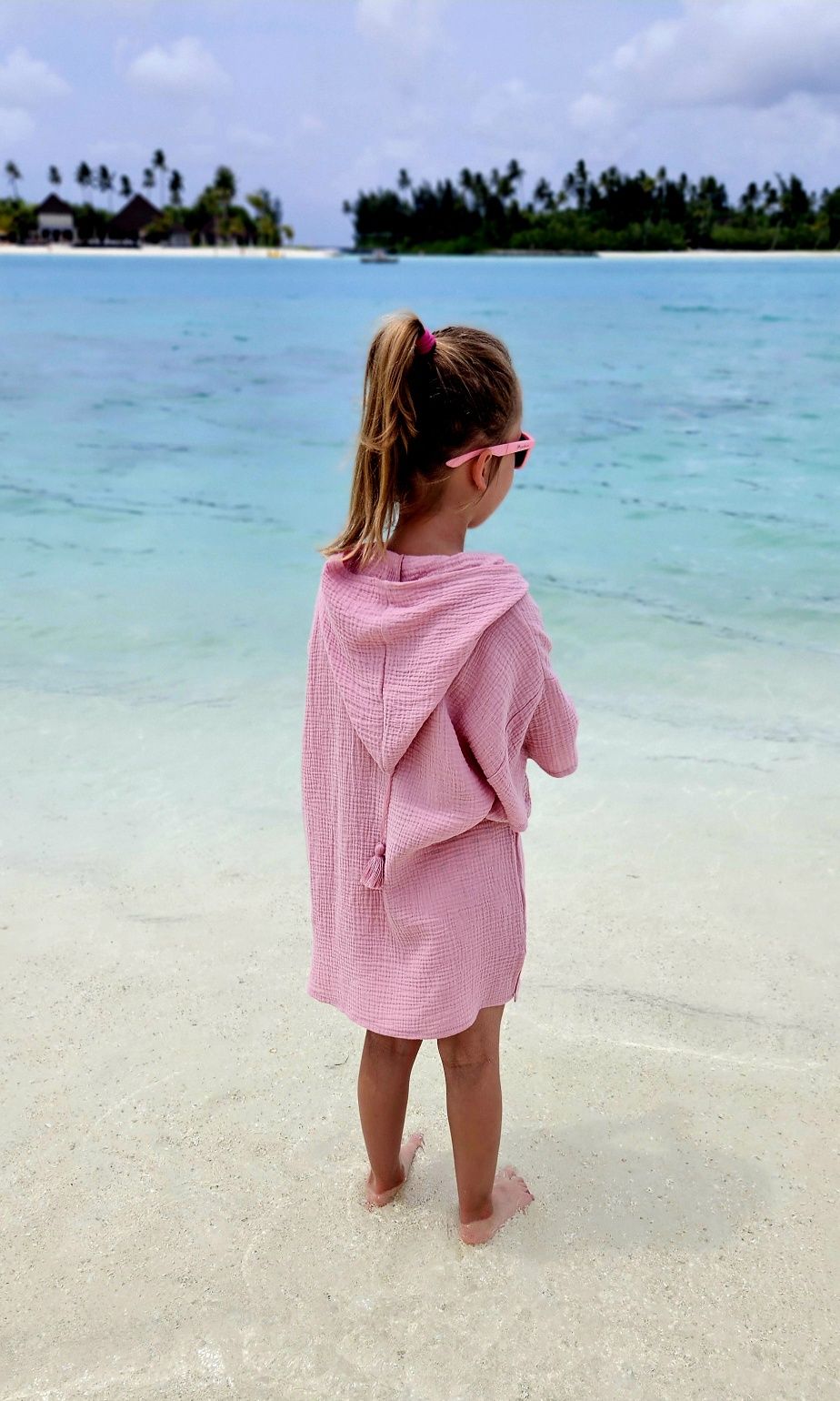 Ponczo  plażowe kąpielowe r 104/110 nowe