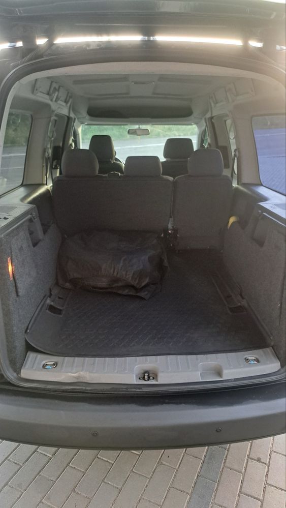 Продам caddy 2011 рік