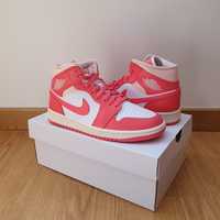 Air Jordan 1 Mid Strawberries and Cream | 37.5