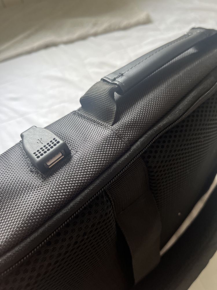 Plecak wielofunkcyjny torba laptop 17 cali ochrona RFID usb czarny