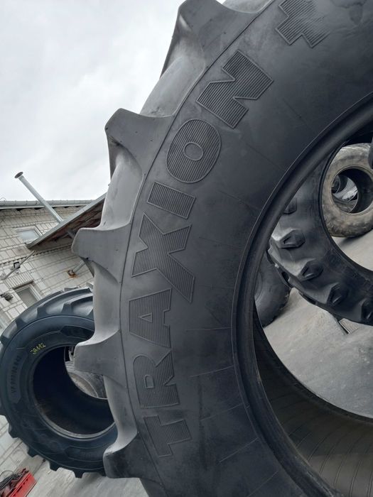 710/70R42 Vredestein JA113