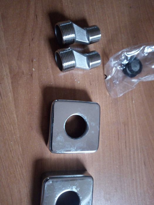 rozety do baterii kwadratowe