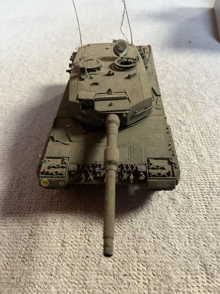 Model Leopard 2A4 skala 1:35