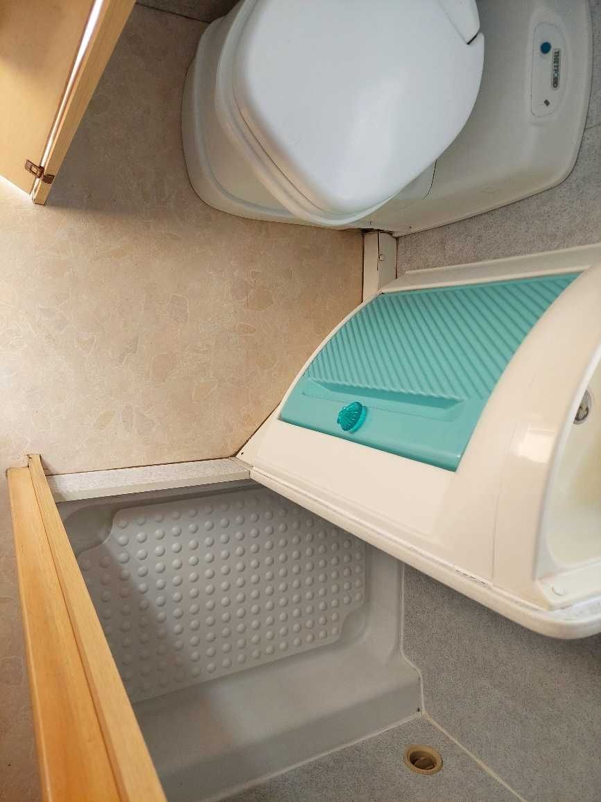 Vendo autocaravana Ford Challenger