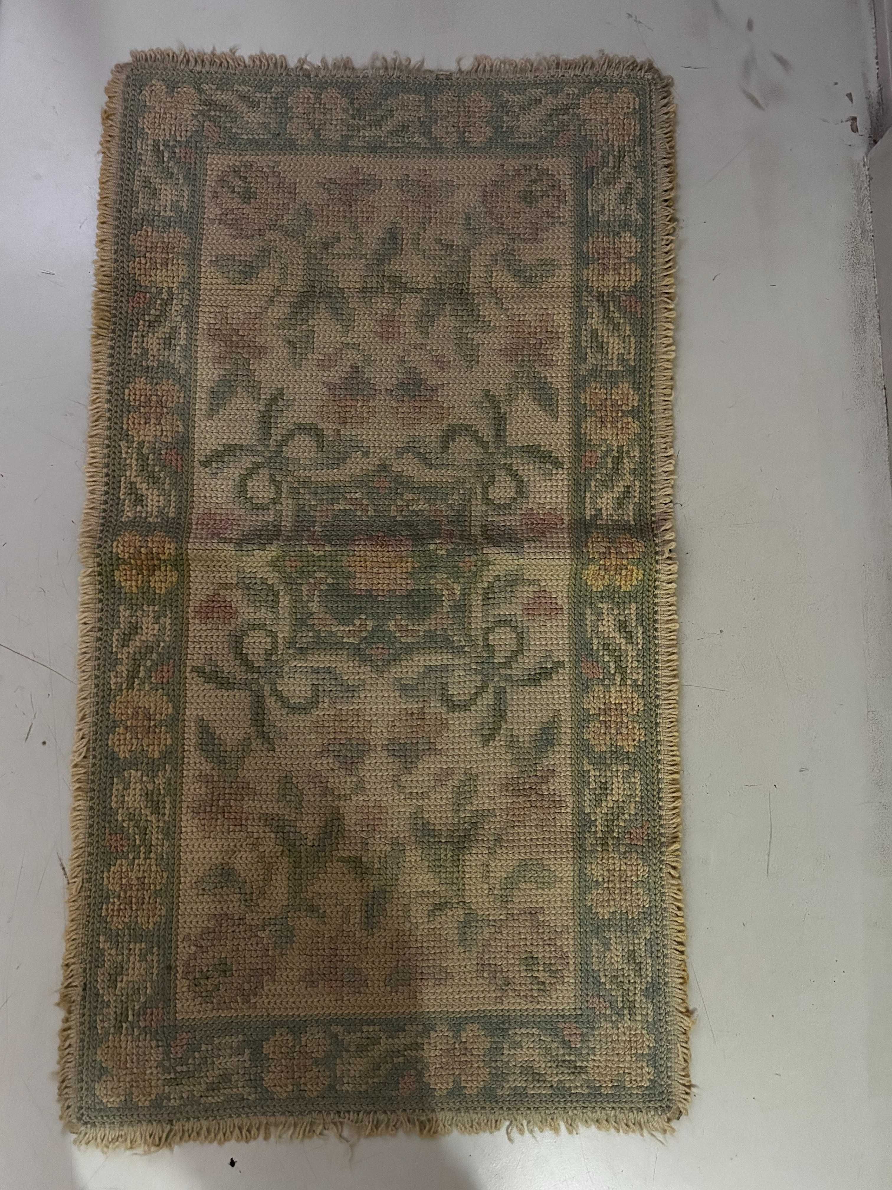 Tapetes de quarto Arraiolos