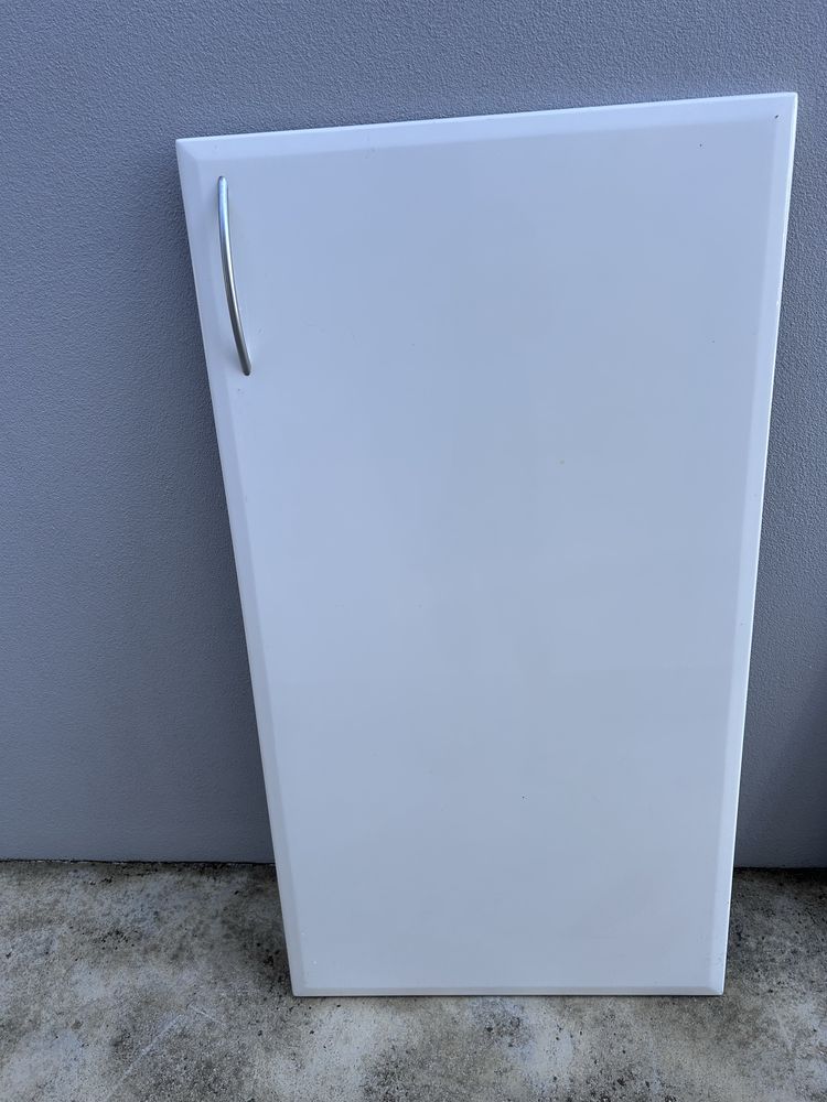 Portas de armario ou afins lacadas