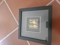 Quadro com caracteres orientais
