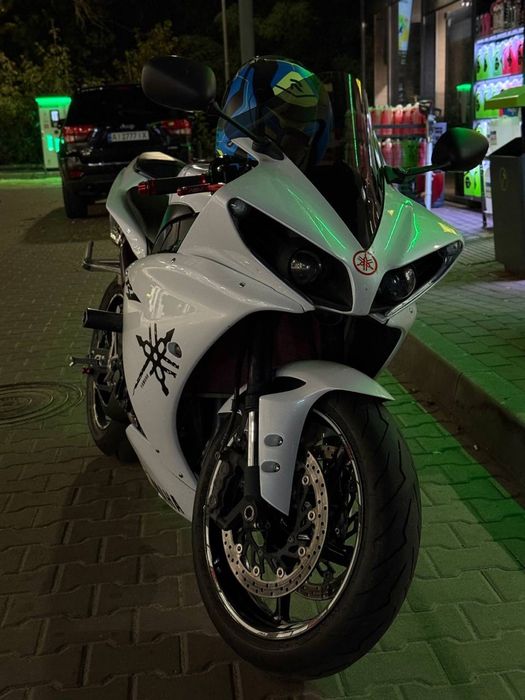 Продам своего любимца Yamaha R1