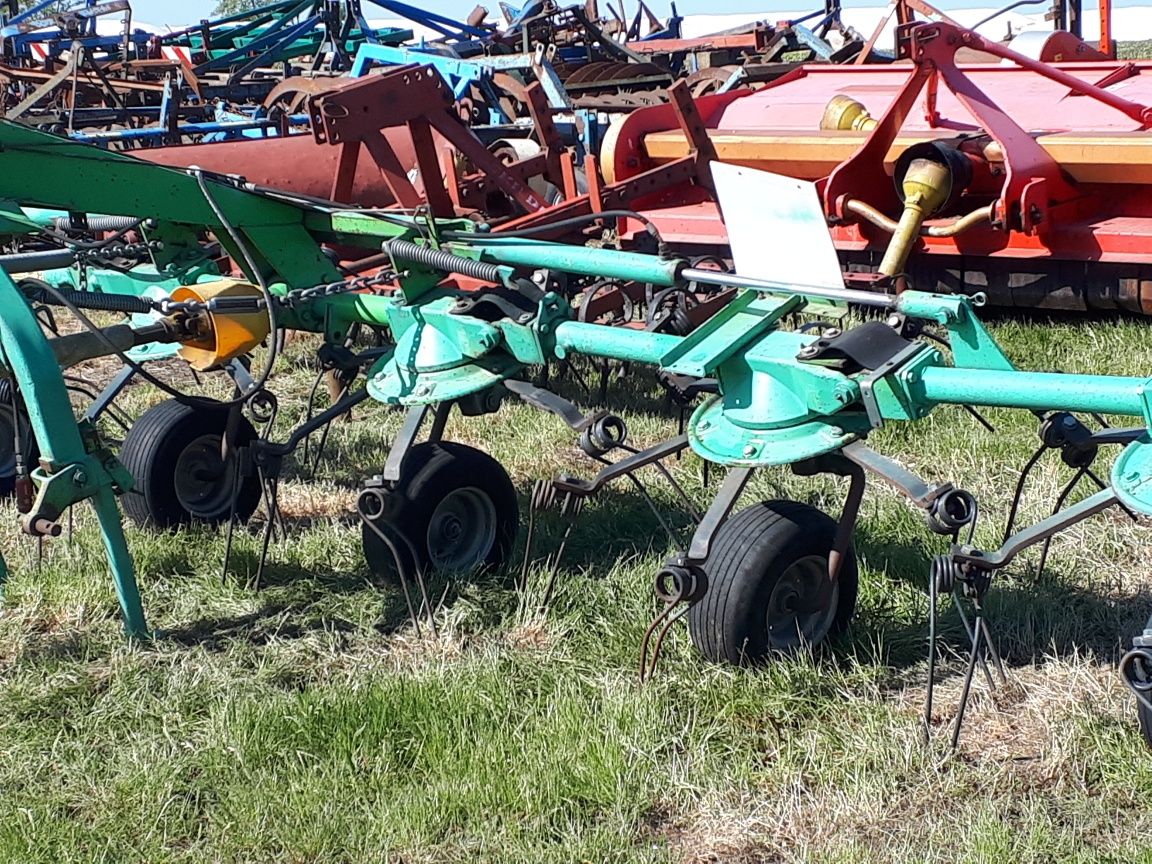 Przetrząsarka Deutz-Fahr KH 2-64 Hydro