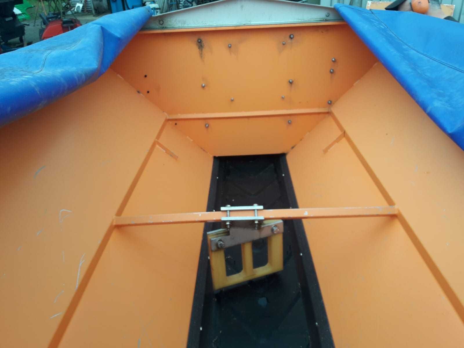 Piaskarka Solarka Posypywarka Epoke Igloo Schmidt Nido Stratos