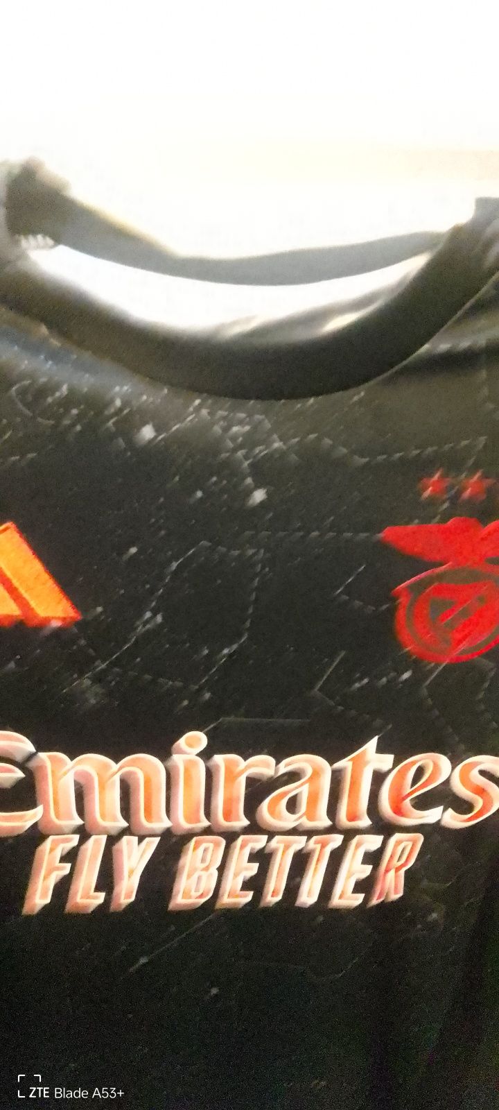 Nova e a mais pedida camisola do Benfica