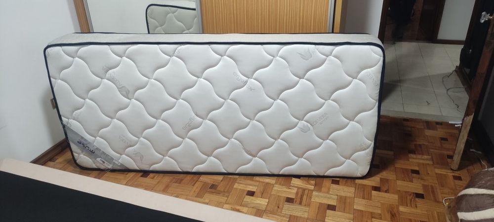 Colchão cama de solteiro