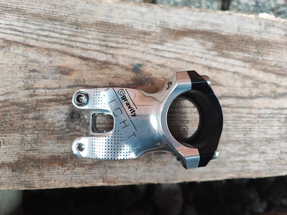 Mostek rowerowy Gravity Light 40mm 31.8 alu