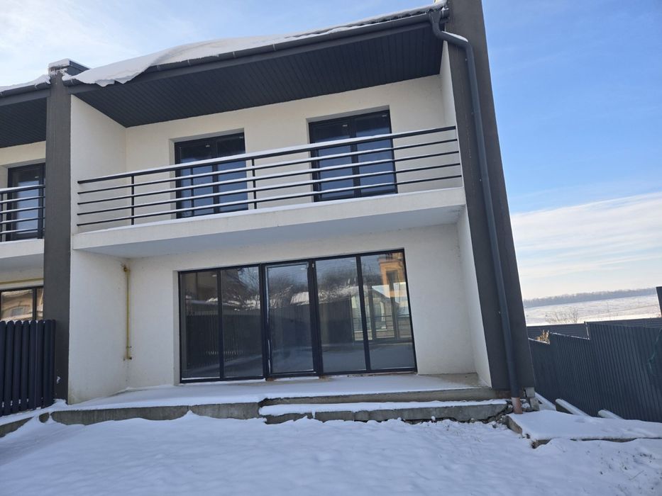 Продається котедж у Тернополі, р-н Кутківці