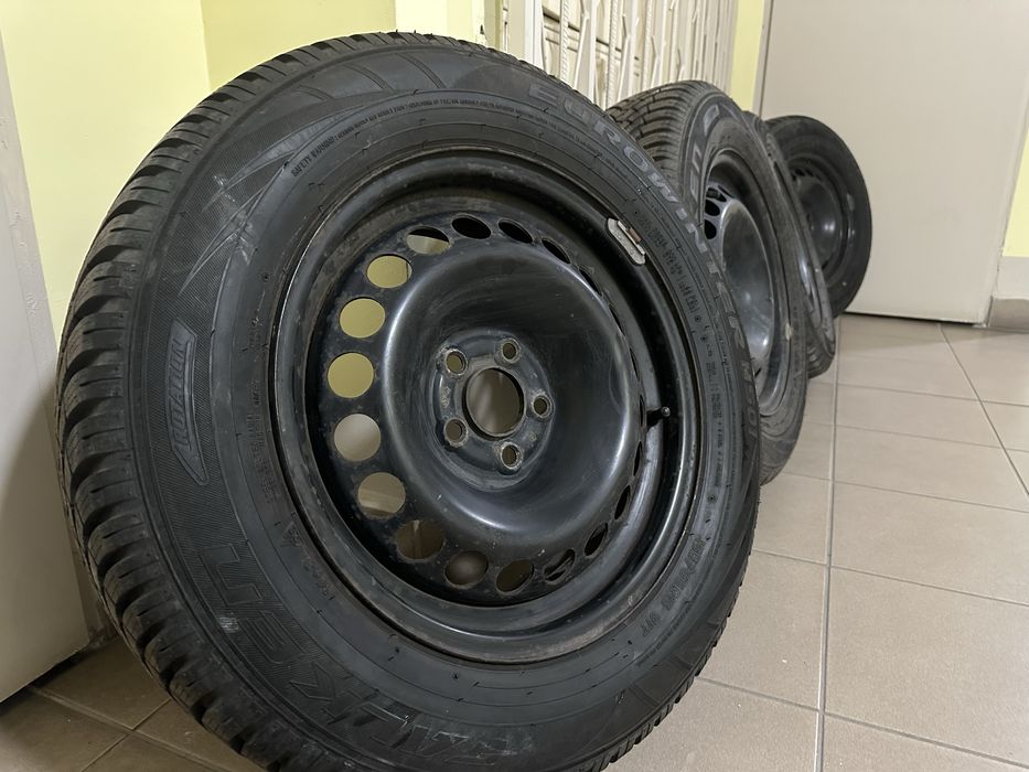Kola 5x100 195/65/15 vw skoda seat opony Falken Eurowinter Hs01
