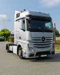 Mercedes-Benz Actros 1845  Mercedes-Benz Actros 1845