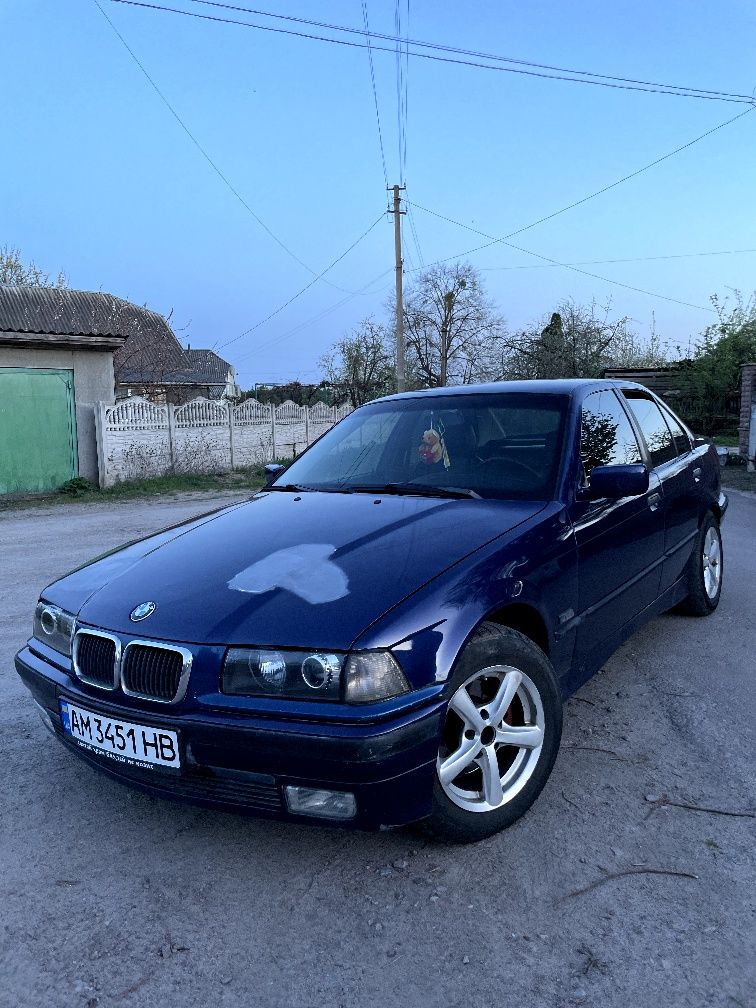 Bmw e36 m43b18 1995