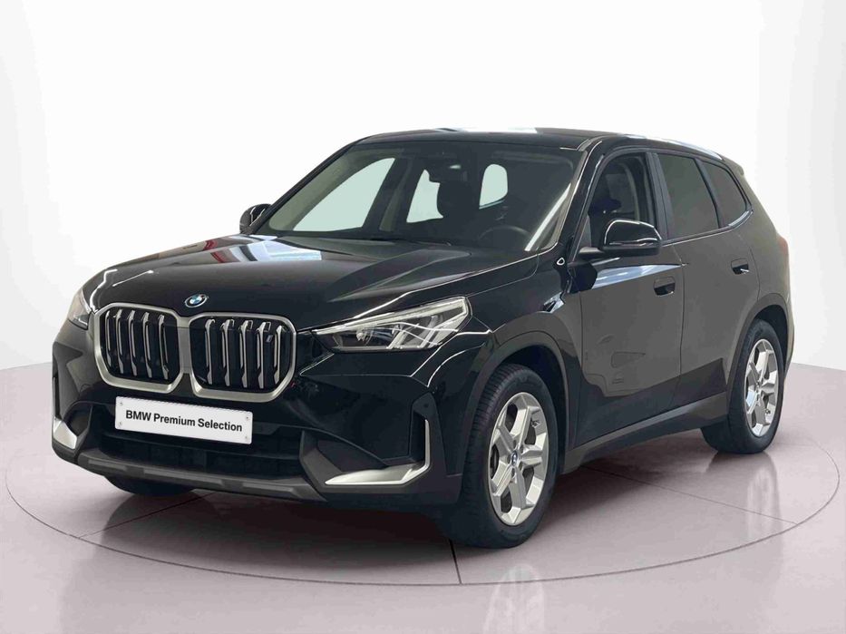 BMW iX1 xDrive30