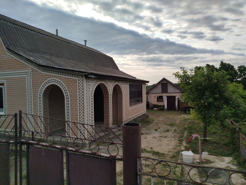 Будинок, хата. Бершадь