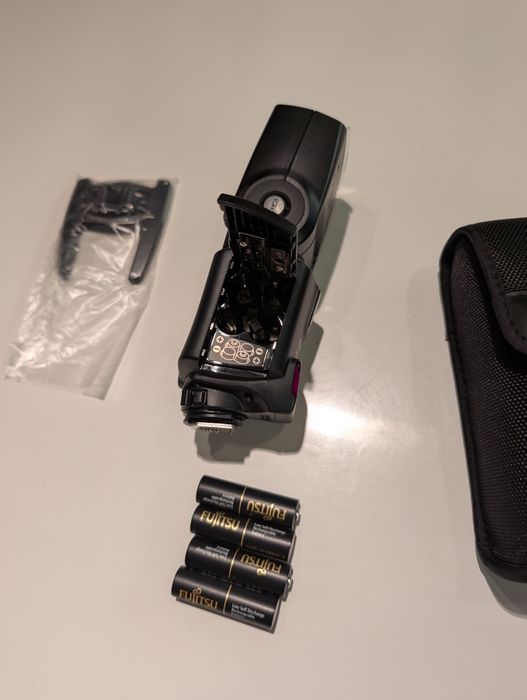 Продам вспышку Canon 430 ІІ