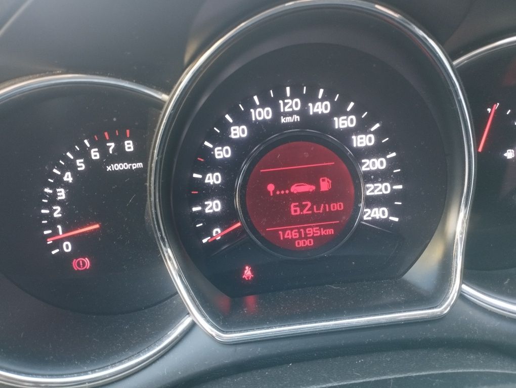 Kia cee'd 2013 1,4 benzyna kombi zamiana