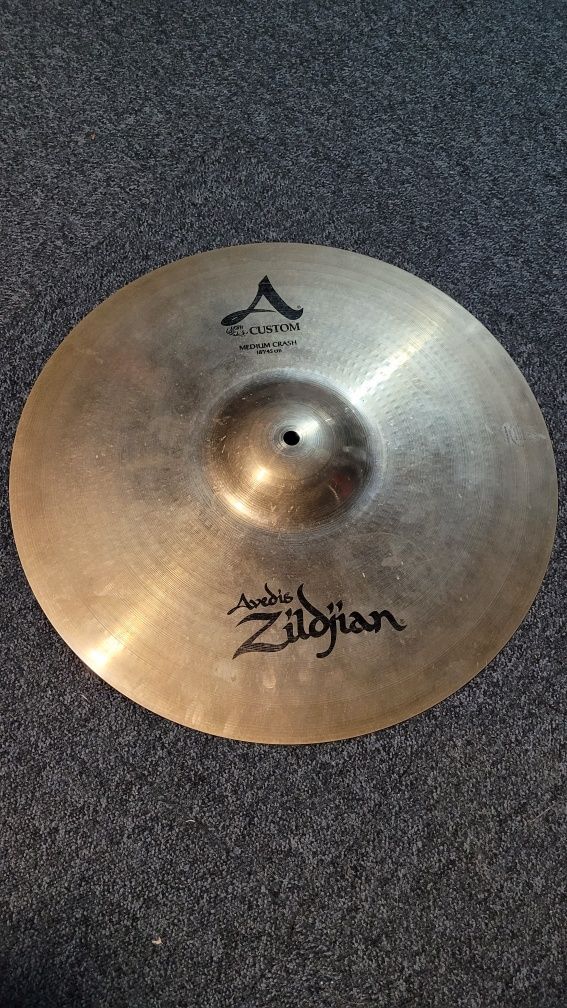 Zildjian A custom 18 crash