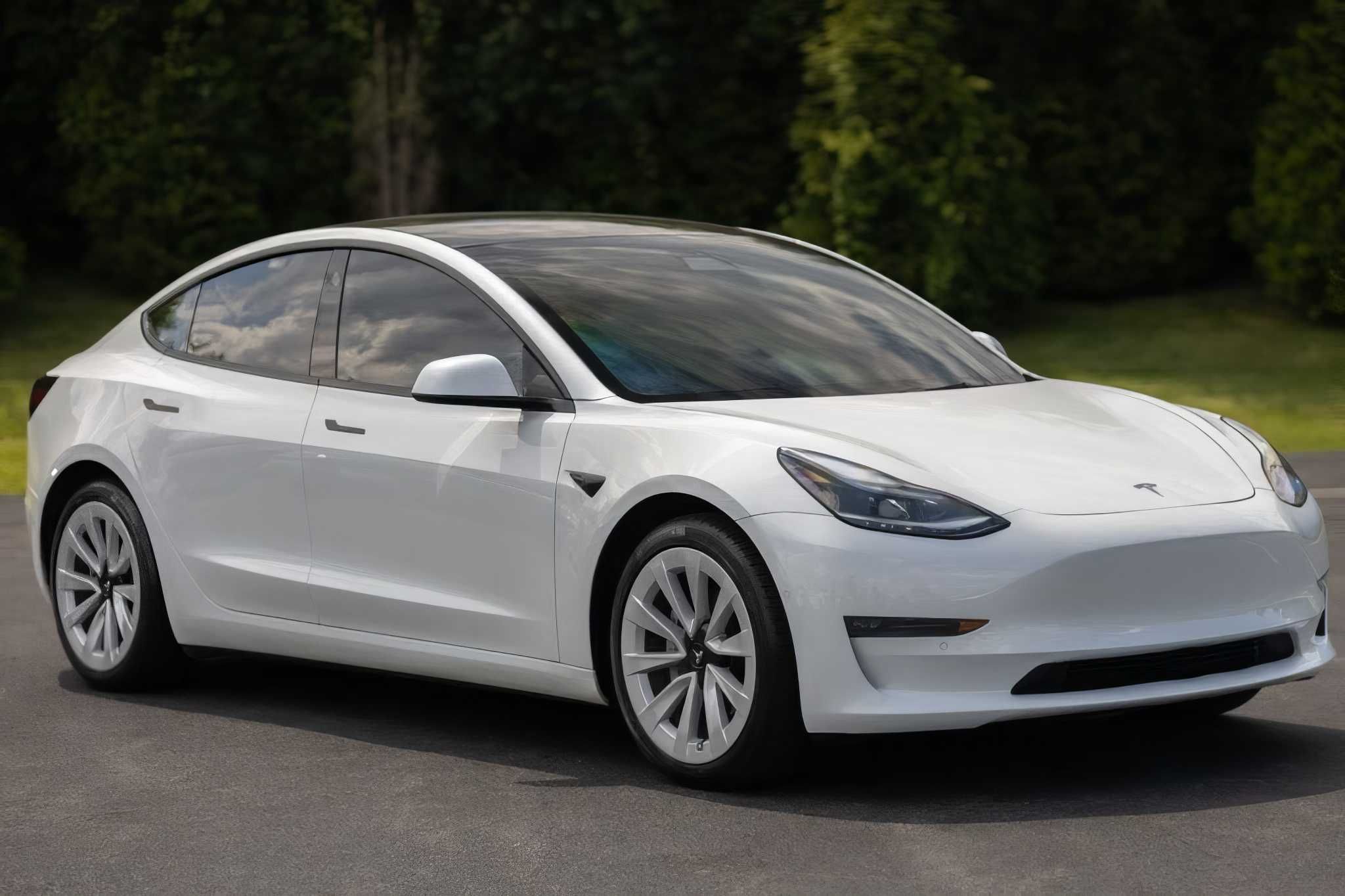 2022 Tesla Model 3 Long Range