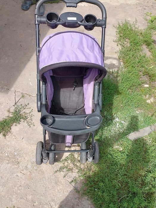 Прогулянкова коляска