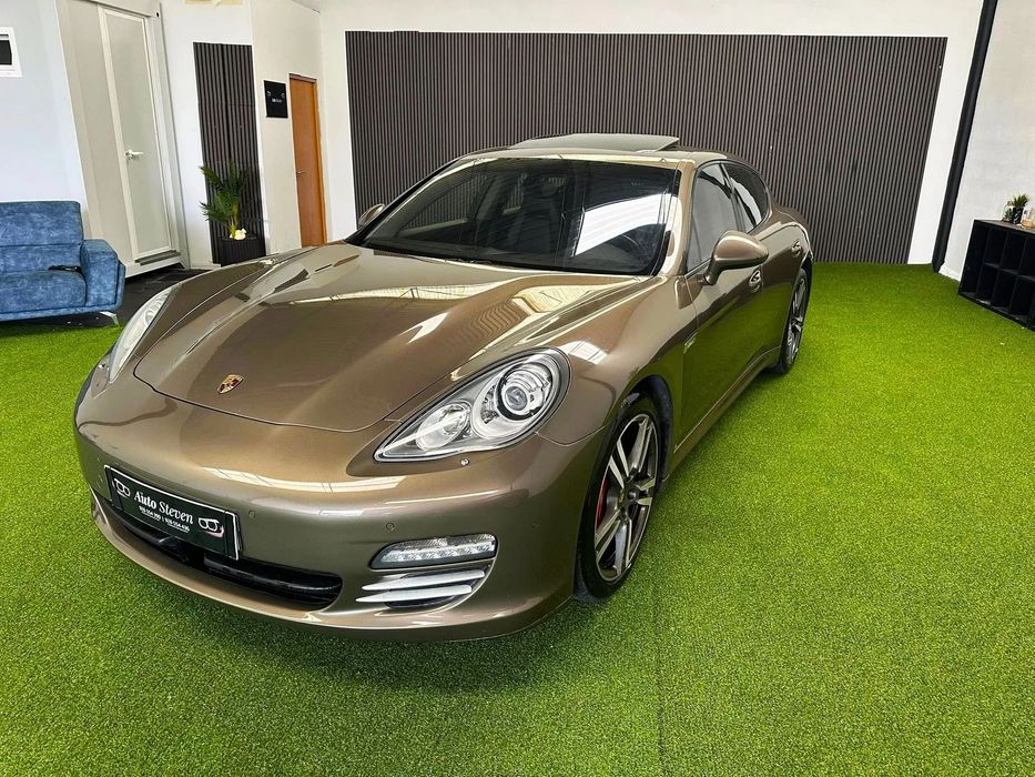 Porsche Panamera PDK