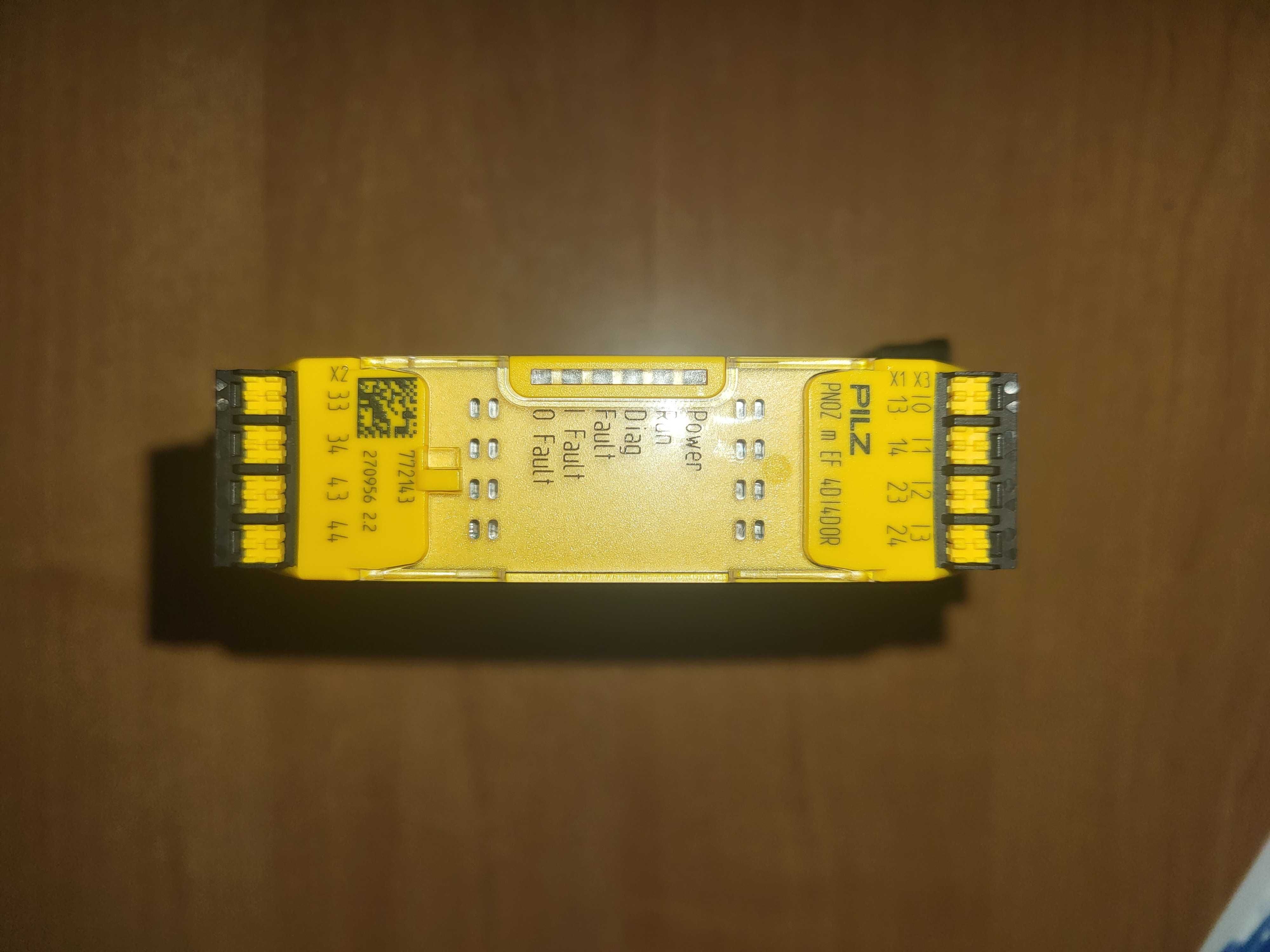PNOZ m EF 4014DOR – moduł bezpieczeństwa firmy Pilz