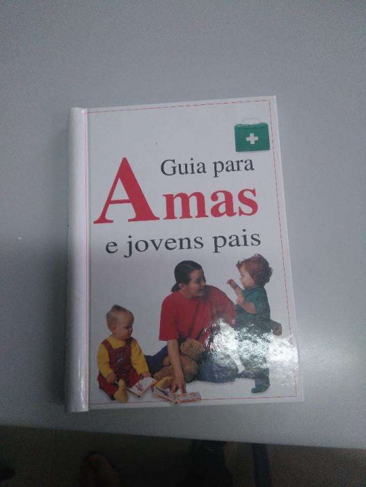 Livro Guia para Amas e jovens pais