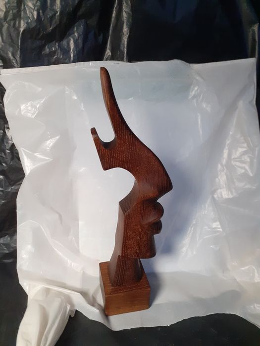 Артоб'єкт дерево різьба