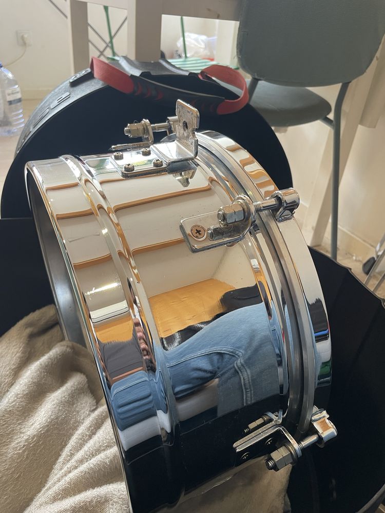 Vendo timbales LP 14/15 / bongô c suporte/ efeitos de percussão