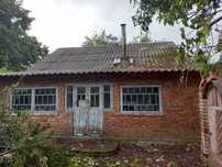 Продам будинок з ділянкою