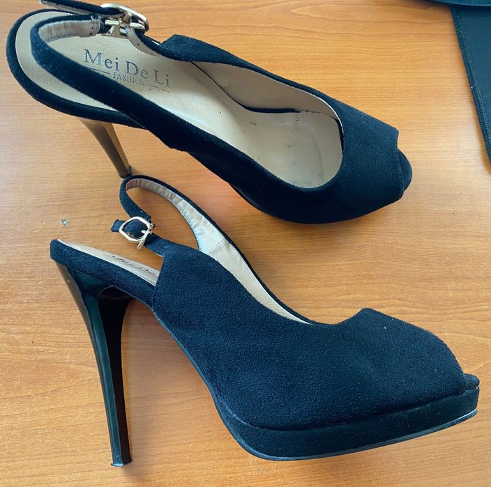 Босоножки экозамш