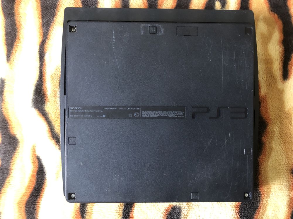 Sony PlayStation 3 Slim 320GB Black + 17 ігр